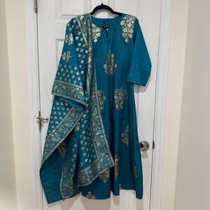 Womens Indian Pakistani Suit Teal Blue Brand New Size 38